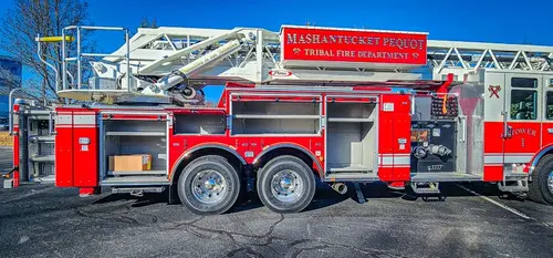 Pierce Enforcer Aerial exterior view, photo 31 of 42