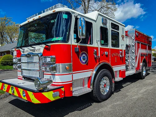 Pierce Enforcer Pumper exterior view