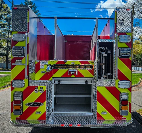 Pierce Enforcer Pumper exterior view, photo 11 of 44