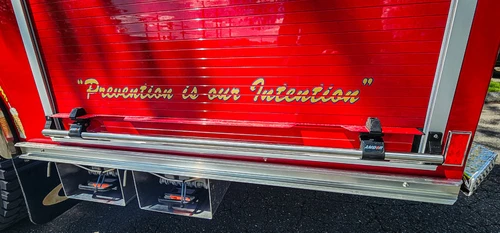Pierce Enforcer Pumper exterior view, photo 16 of 44
