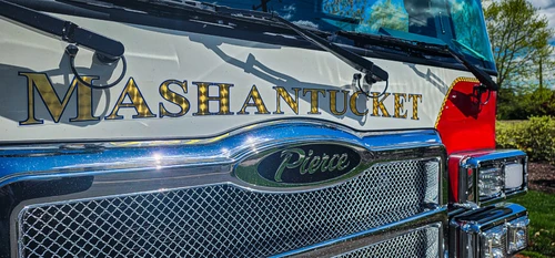 Pierce Enforcer Pumper exterior view, photo 3 of 44
