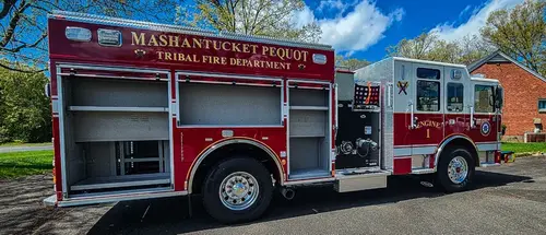 Pierce Enforcer Pumper exterior view, photo 30 of 44