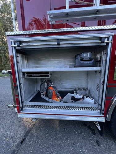 Pierce Enforcer Pumper exterior view, photo 12 of 27
