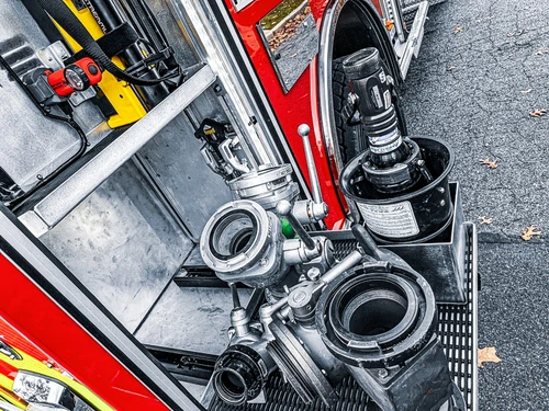 Pierce Freightliner Pumper exterior view, photo 15 of 38
