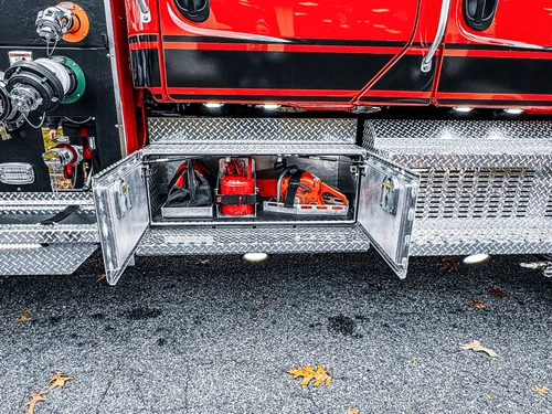 Pierce Freightliner Pumper exterior view, photo 9 of 38