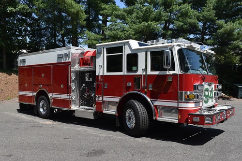 Pierce Arrow Rescue Pumper exterior view, photo 2 of 42