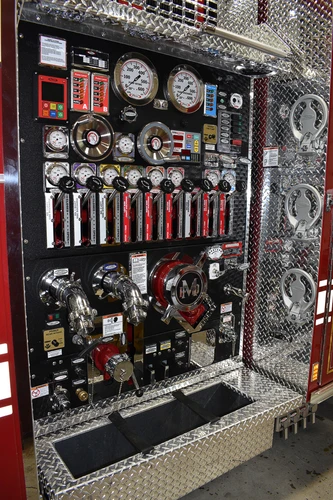 Pierce Arrow Rescue Pumper exterior view, photo 29 of 42