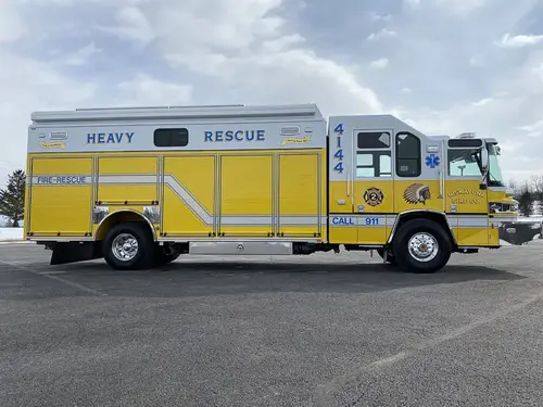 Pierce Dash Pumper exterior view, photo 2 of 34