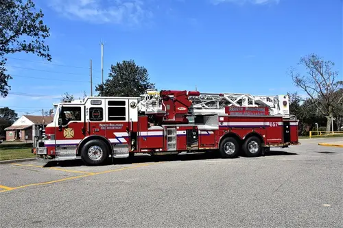 Pierce Velocity exterior view, photo 7 of 36