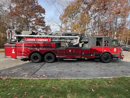 Pierce Enforcer Aerial exterior view