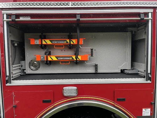Pierce Enforcer Pumper exterior view, photo 5 of 43