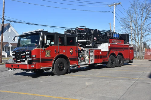 Pierce Velocity exterior view, photo 4 of 68