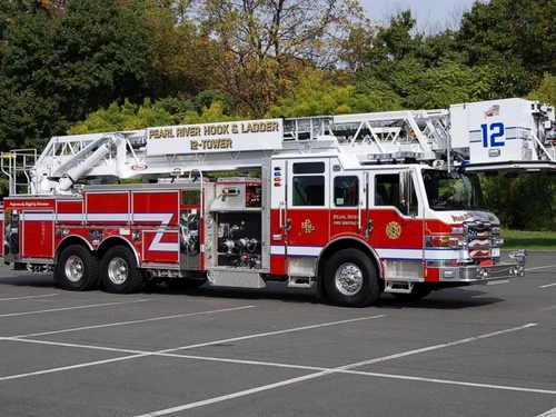 Pierce Velocity Aerial exterior view