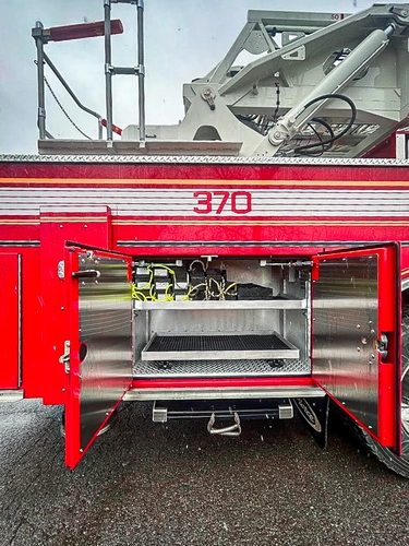 Pierce Enforcer Aerial exterior view, photo 32 of 42