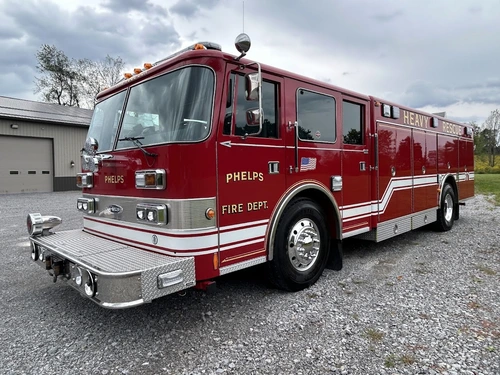 Pierce Rescue exterior view