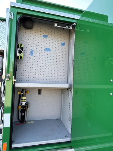 Pierce Enforcer Pumper exterior view, photo 34 of 36