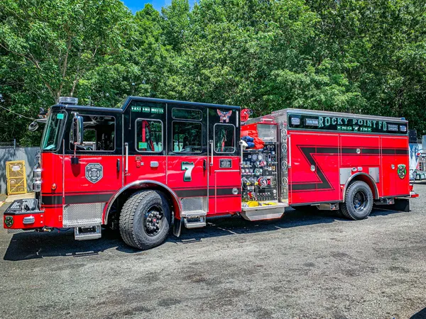 Pierce Enforcer Pumper exterior view
