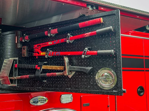 Pierce Enforcer Pumper exterior view, photo 20 of 32