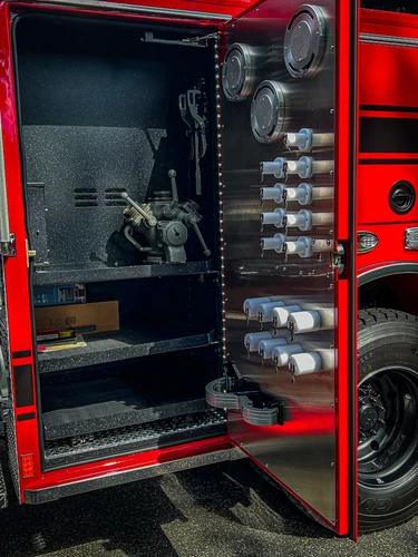 Pierce Enforcer Pumper exterior view, photo 22 of 32
