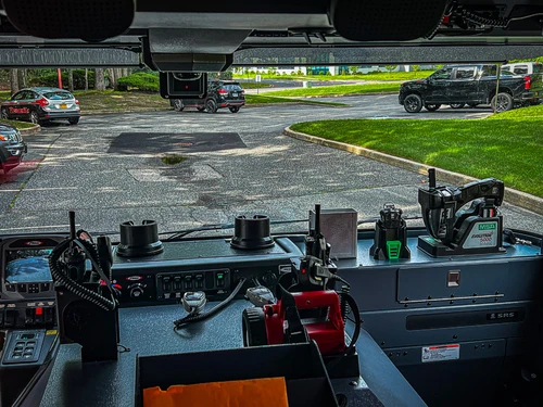 Pierce Enforcer Pumper exterior view, photo 31 of 32