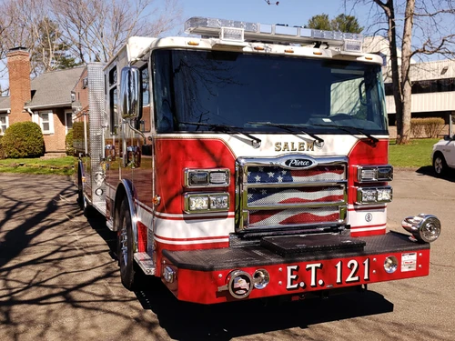 Pierce Enforcer exterior view, photo 2 of 48