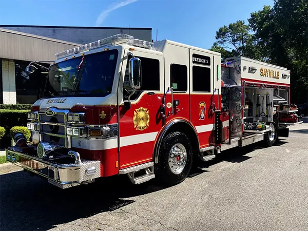 Pierce Velocity Rescue Pumper exterior view