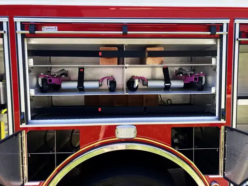 Pierce Velocity Rescue Pumper exterior view, photo 11 of 66