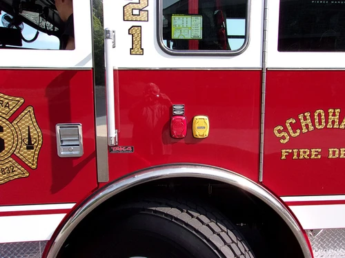 Pierce Arrow Pumper exterior view, photo 10 of 37