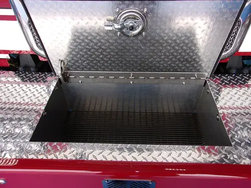 Pierce Arrow Pumper exterior view, photo 31 of 37