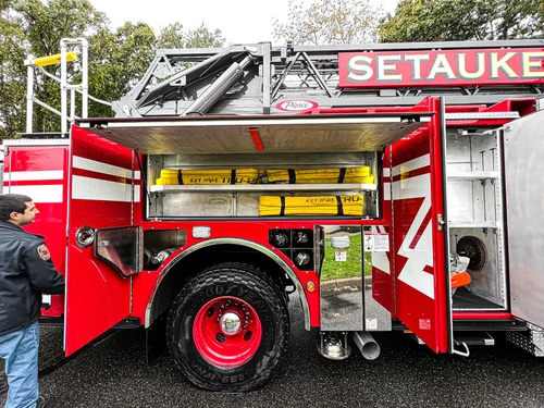 Pierce Enforcer Aerial exterior view, photo 15 of 46