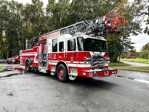 Pierce Enforcer Aerial exterior view, photo 2 of 46
