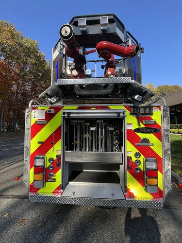 Pierce Enforcer Aerial exterior view, photo 9 of 31
