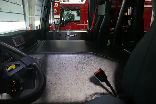 Pierce Enforcer Pumper exterior view, photo 29 of 65