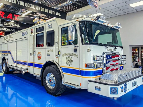 Pierce Enforcer Pumper exterior view