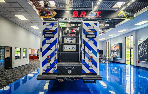 Pierce Enforcer Pumper exterior view, photo 6 of 80
