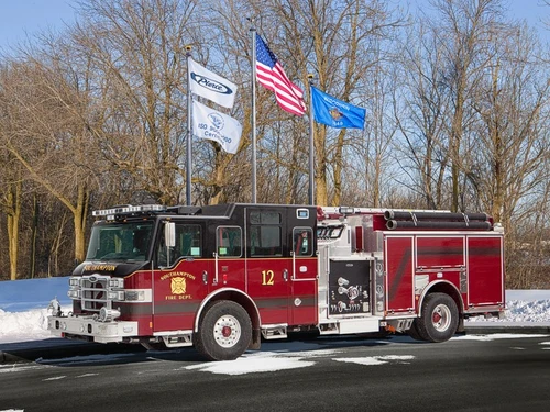 Pierce Impel Pumper exterior view