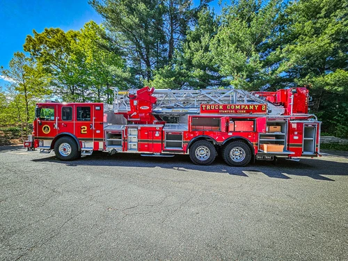 Pierce Enforcer Aerial exterior view, photo 10 of 59