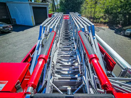 Pierce Enforcer Aerial exterior view, photo 52 of 59