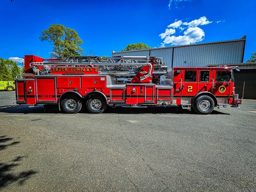 Pierce Enforcer Aerial exterior view, photo 8 of 59