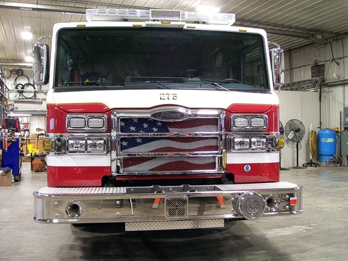 Pierce Velocity exterior view, photo 2 of 33
