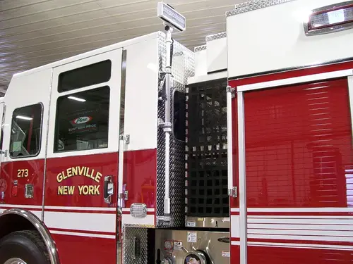Pierce Velocity exterior view, photo 7 of 33