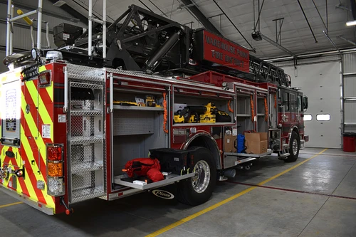 Pierce Enforcer Aerial exterior view, photo 16 of 55