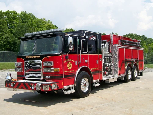 Pierce Arrow exterior view