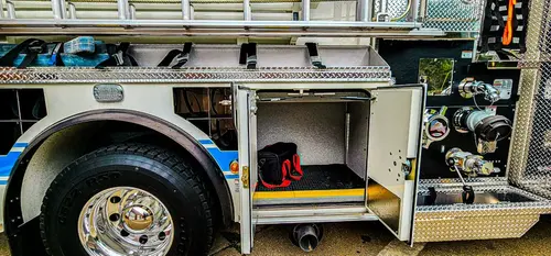 Pierce Enforcer Pumper exterior view, photo 32 of 57