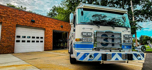 Pierce Enforcer Pumper exterior view, photo 38 of 57