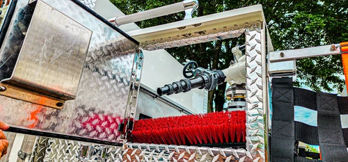Pierce Enforcer Pumper exterior view, photo 51 of 57
