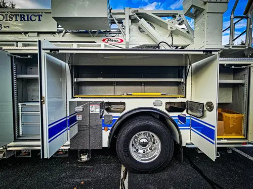 Pierce Enforcer Aerial exterior view, photo 34 of 64