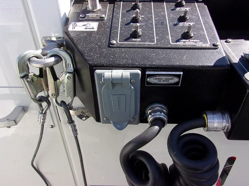 Pierce Velocity Aerial exterior view, photo 63 of 71