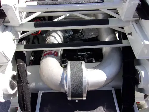 Pierce Velocity Aerial exterior view, photo 67 of 71