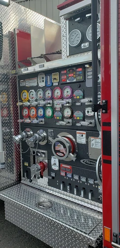 Pierce Arrow Pumper exterior view, photo 35 of 36